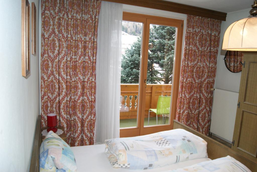 Gaestehaus Ferienwohnungen Lackner Rennweg am Katschberg ห้อง รูปภาพ