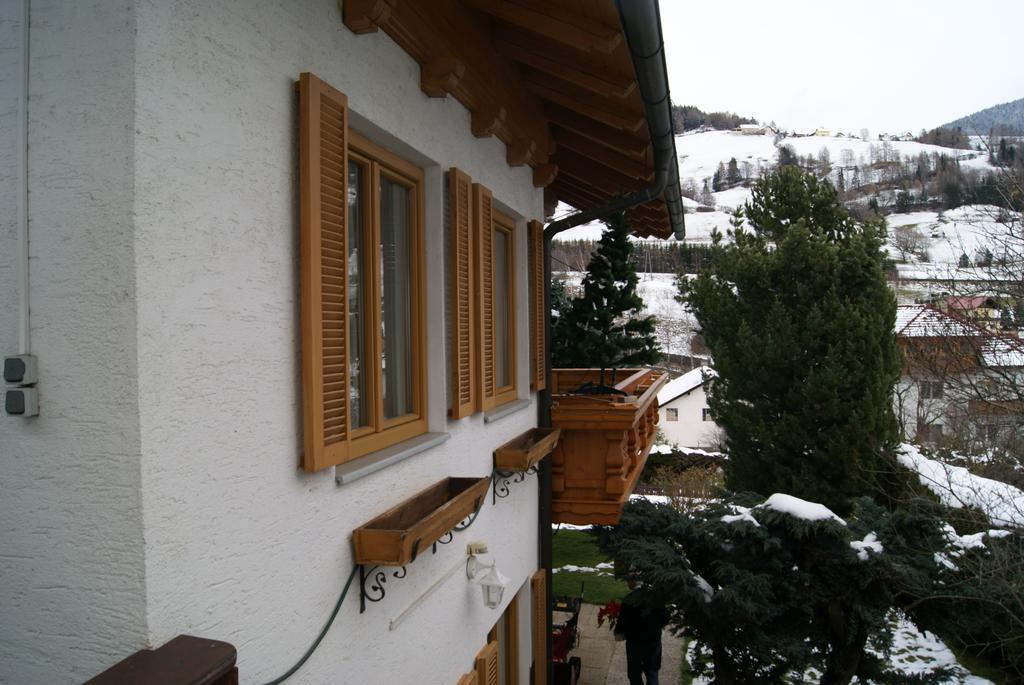 Gaestehaus Ferienwohnungen Lackner Rennweg am Katschberg ภายนอก รูปภาพ