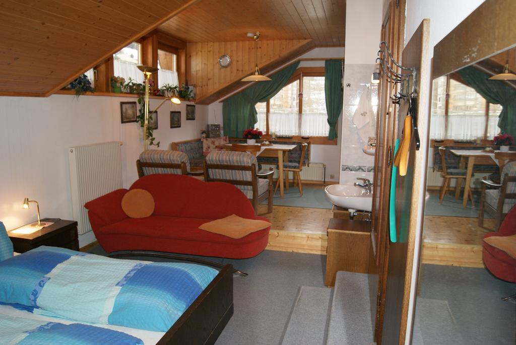 Gaestehaus Ferienwohnungen Lackner Rennweg am Katschberg ห้อง รูปภาพ